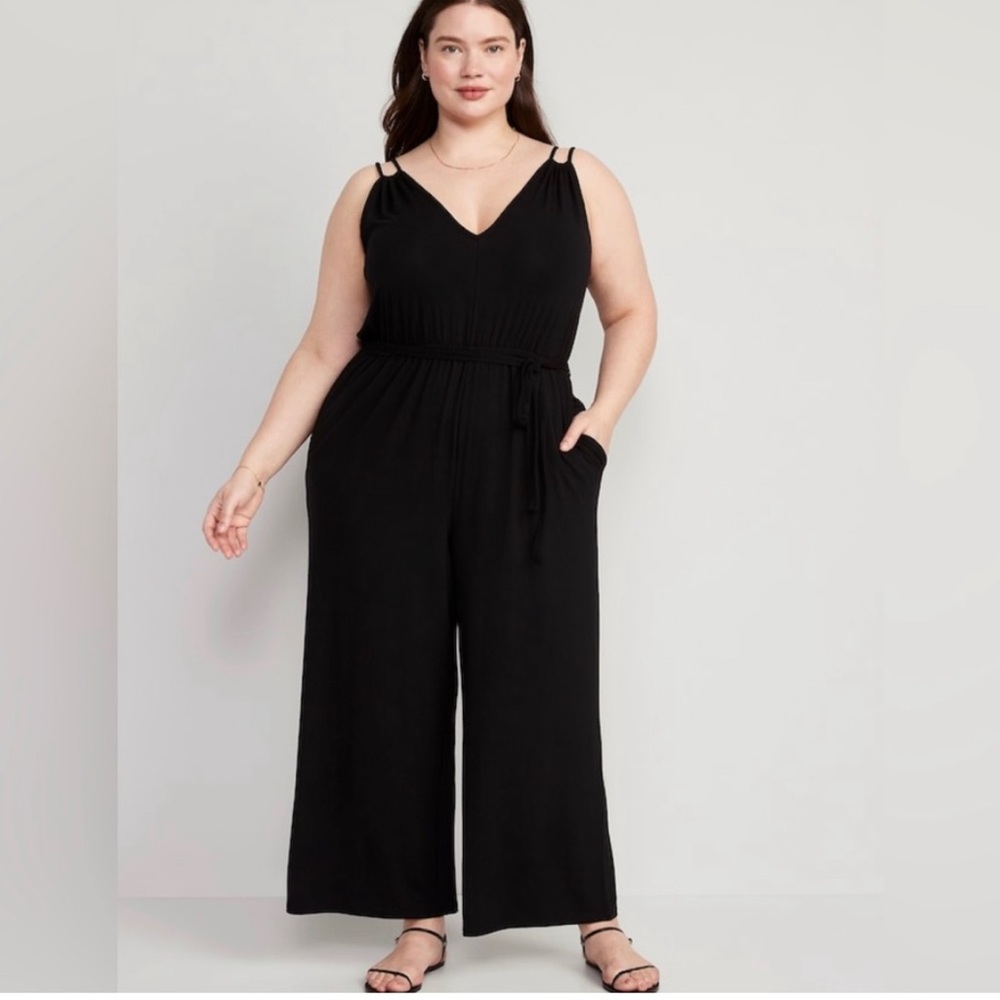 Black Sleeveless Double-Strap Ankle-Length Jumpsuit NWOT 1XL